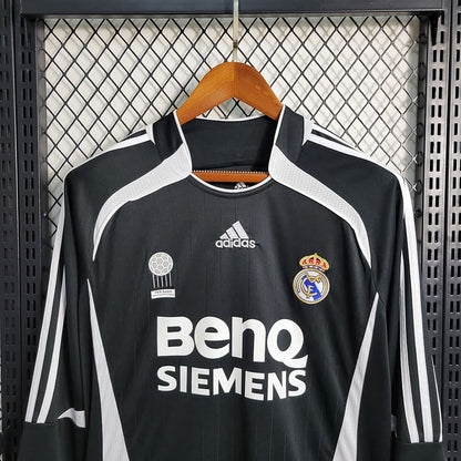 Camisa Real Madrid II 06/07 Retrô Manga Longa (Sob encomenda)