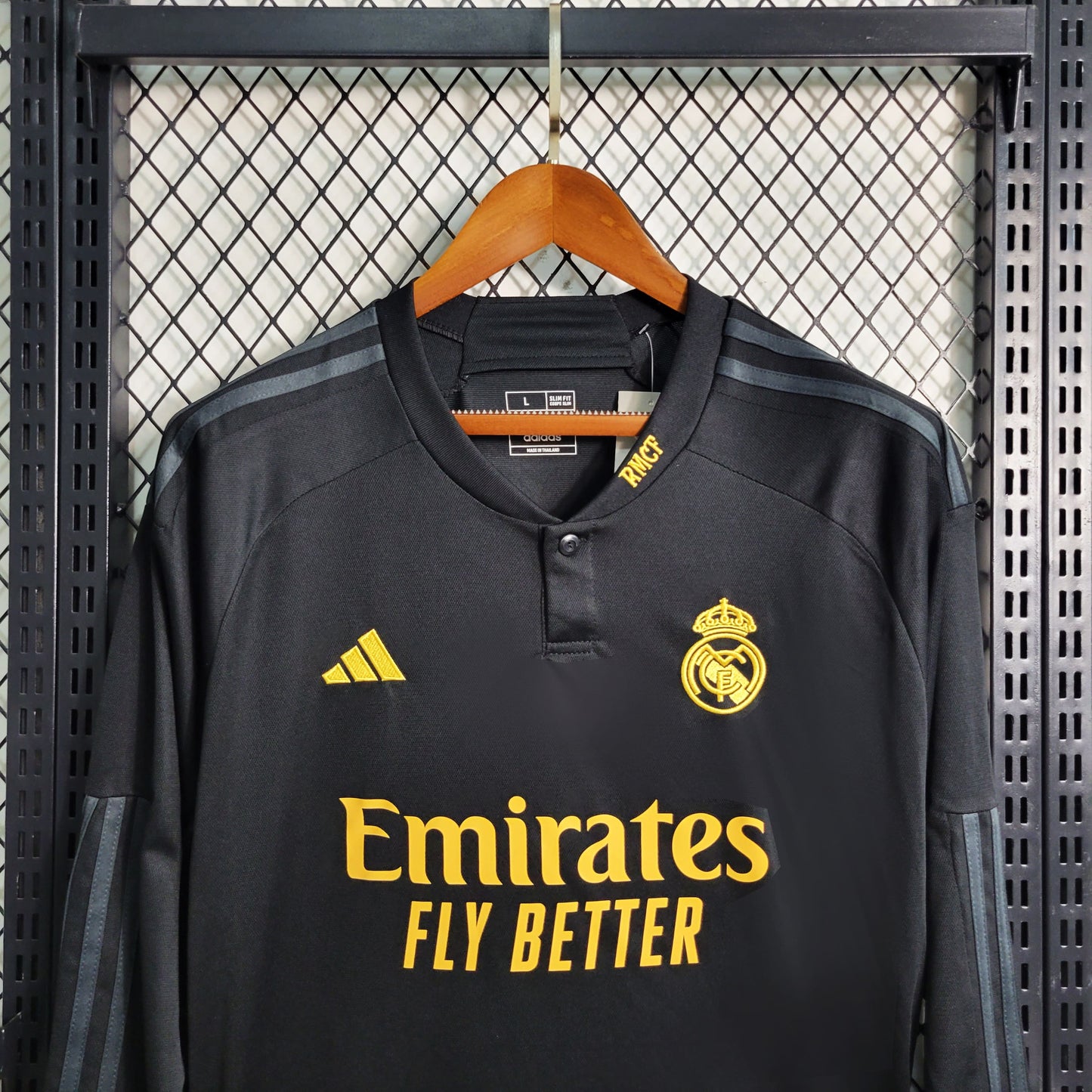 Camisa Real Madrid III 23/24 Torcedor Manga Longa (Sob encomenda)