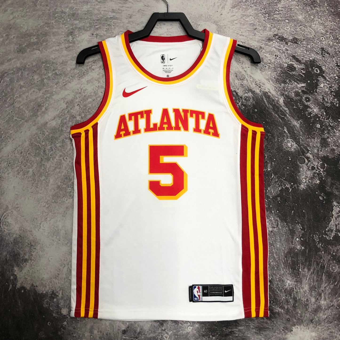 Regata Atlanta Hawks NBA 2023 Association Edition Swingman Masculina (Sob encomenda)