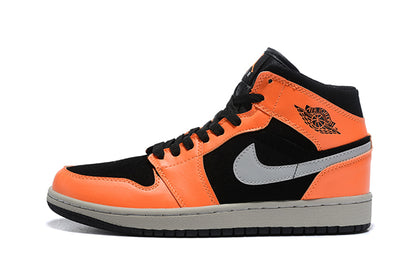 Tênis Jordan 1 Mid Black Cone (Sob encomenda)