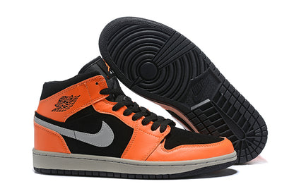 Tênis Jordan 1 Mid Black Cone (Sob encomenda)