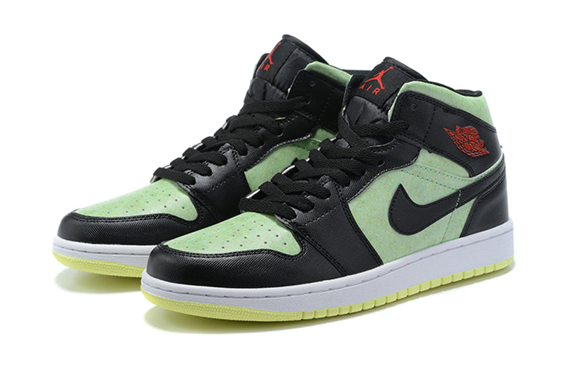 Tênis Jordan 1 Mid Nike Grind (Sob encomenda)