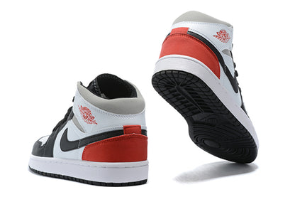 Tênis Jordan 1 Mid SE Red Black Toe (Sob encomenda)