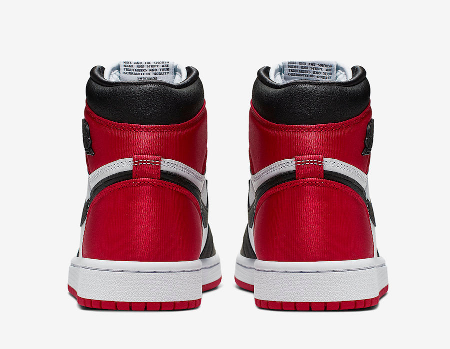 Tênis Jordan 1 Retro High Satin Black Toe (Sob encomenda)