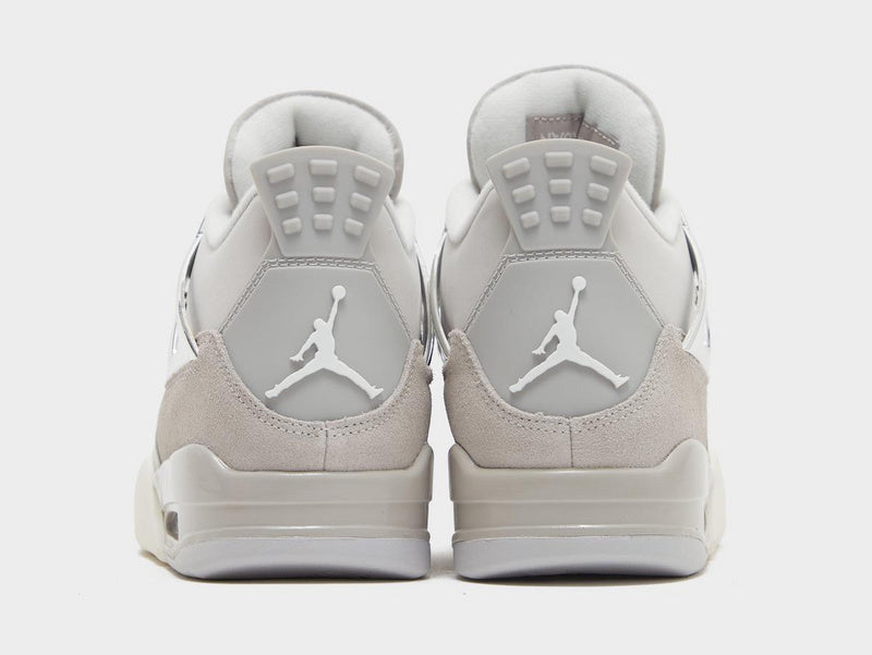 Tênis Jordan 4 Retro Frozen Moments (Sob encomenda)