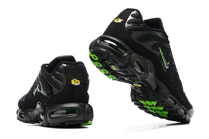 Tênis Nike Air Max Plus Black Volt (Sob encomenda)