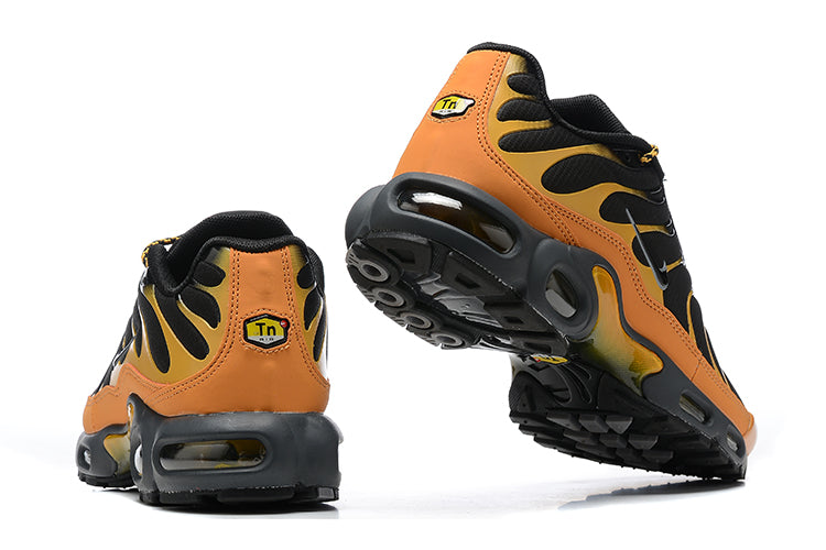 Tênis Nike Air Max Plus (Sob encomenda)