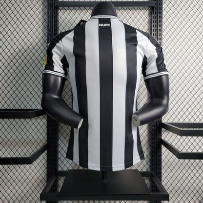 Camisa Newcastle I 23/24 Jogador (Sob encomenda)