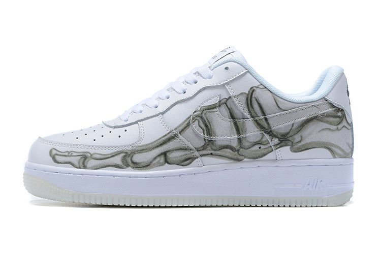 Tênis Nike Air Force 1 Low Skeleton Halloween (Sob encomenda)