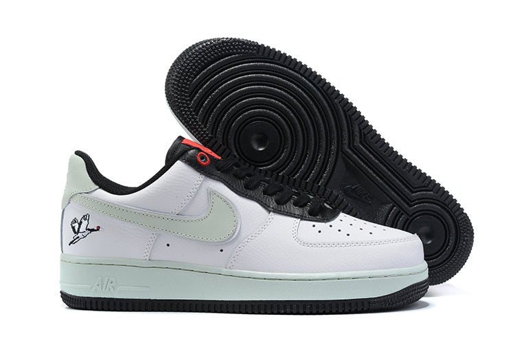 Tênis Nike Air Force 1 Low '07 LX Crane (Sob encomenda)