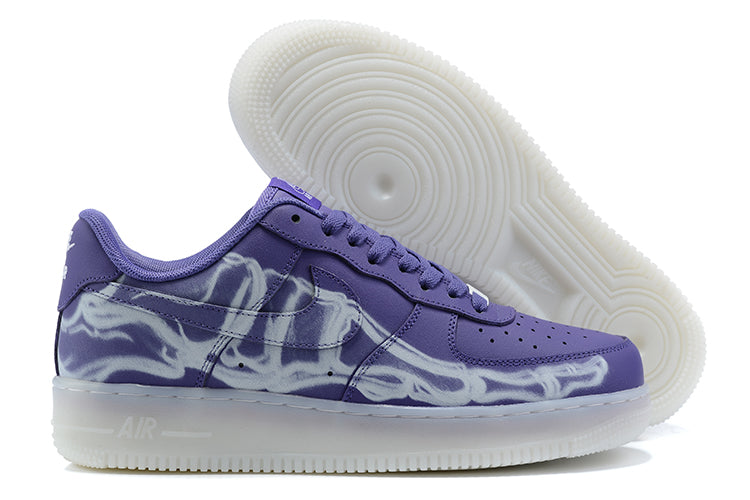 Tênis Nike Air Force 1 Low '07 QS Purple Skeleton Halloween (Sob encomenda)