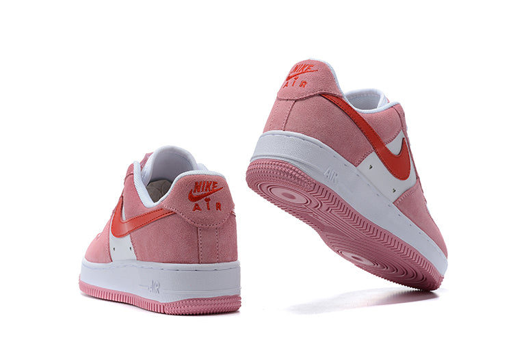 Tênis Nike Air Force 1 Low '07 QS Valentine's Day Love Letter (Sob encomenda)