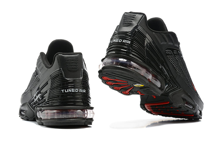 Tênis Nike Air Max Plus 3 Black Reflective Silver University Red (Sob encomenda)