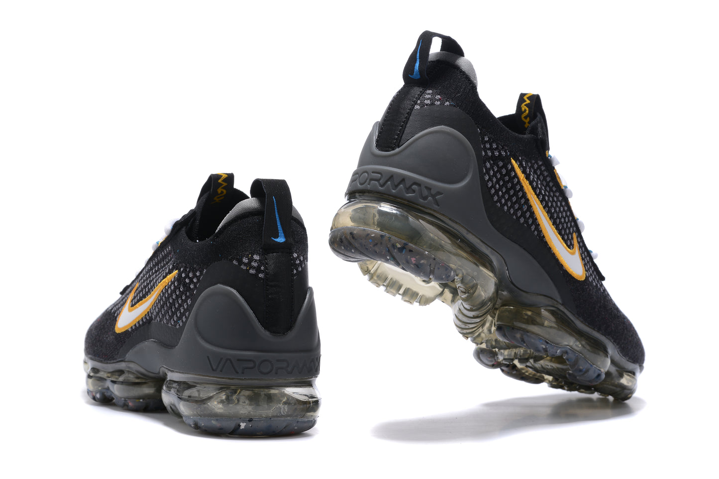 Tênis Nike Air VaporMax 2021 Flyknit Black University Gold (Sob encomenda)