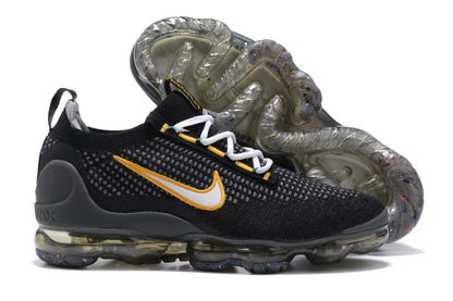 Tênis Nike Air VaporMax 2021 Flyknit Black University Gold (Sob encomenda)