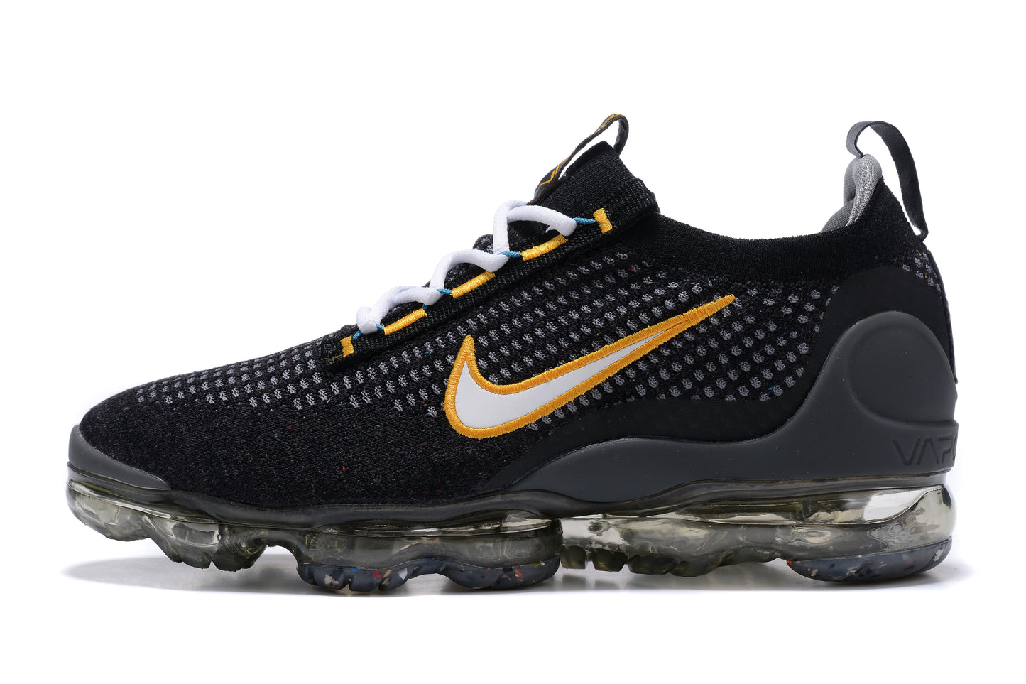 Tênis Nike Air VaporMax 2021 Flyknit Black University Gold (Sob encomenda)