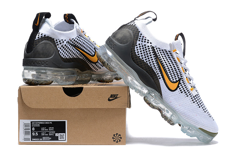 Tênis Nike Air VaporMax 2021 Flyknit White Black Kumquat  (Sob encomenda)