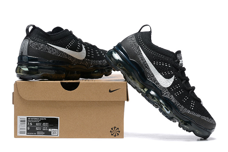 Tênis Nike Air VaporMax 2023 Flyknit Oreo (Sob encomenda)