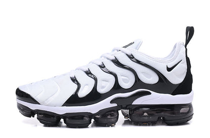 Tênis Nike Air VaporMax Plus Black White (Sob encomenda)