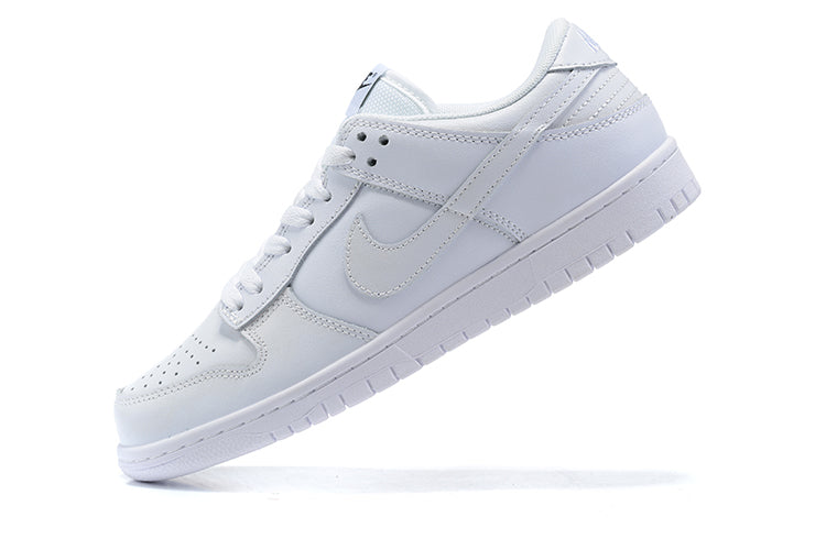 Tênis Nike Dunk Low Triple White (Sob encomenda)