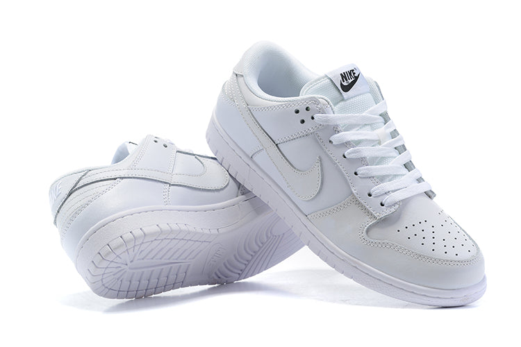 Tênis Nike Dunk Low Triple White (Sob encomenda)