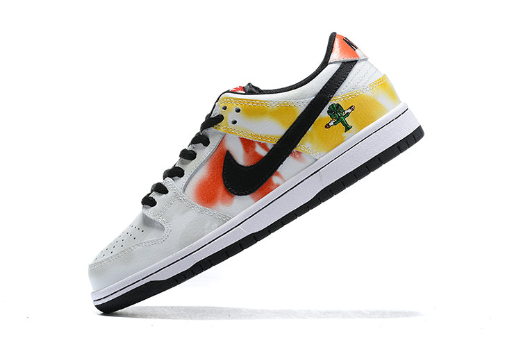 Tênis Nike SB Dunk Low Raygun Tie-Dye White (Sob encomenda)