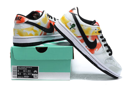 Tênis Nike SB Dunk Low Raygun Tie-Dye White (Sob encomenda)