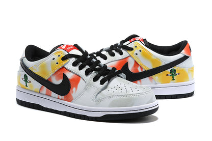 Tênis Nike SB Dunk Low Raygun Tie-Dye White (Sob encomenda)