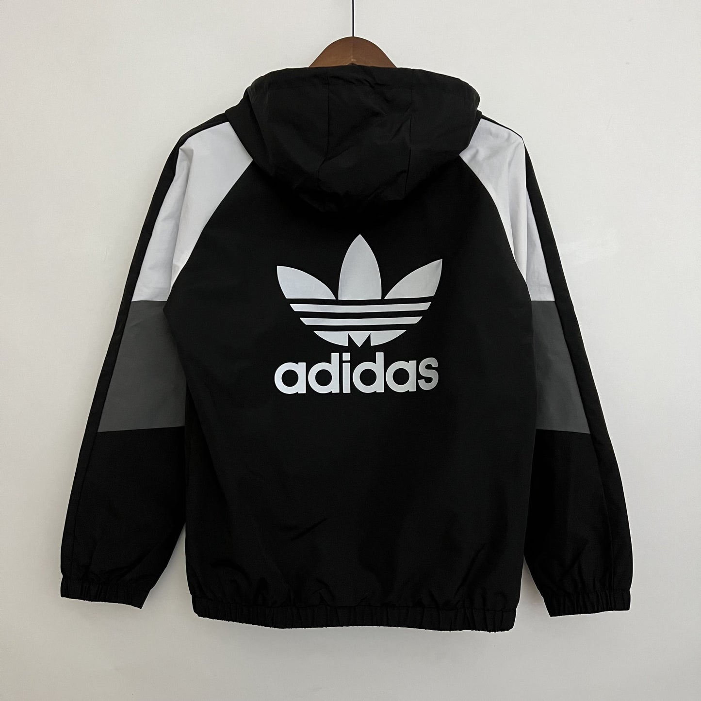 Corta Vento Adidas Black White and Gray (Sob encomenda)