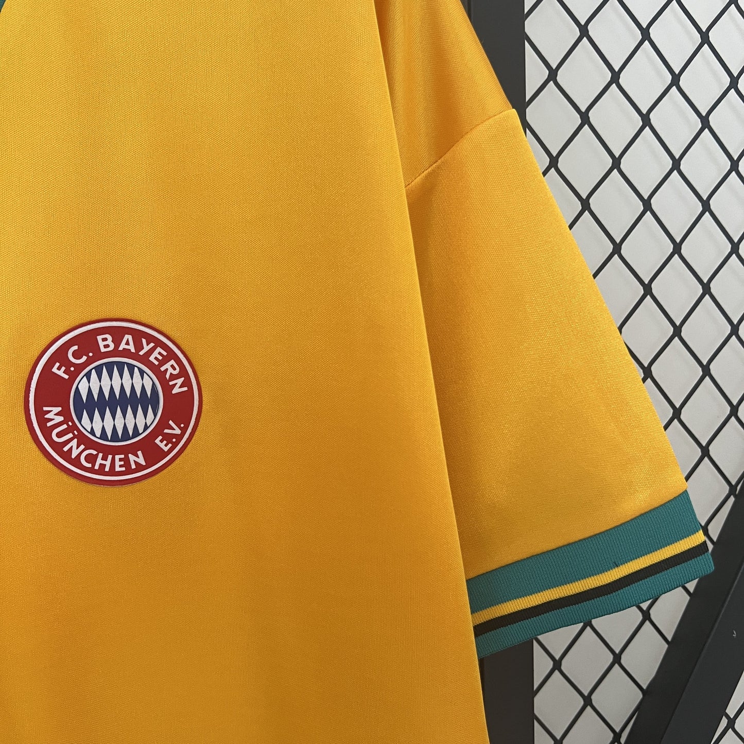 Camisa Bayern de Munique II 93/95 Retrô (Sob encomenda)