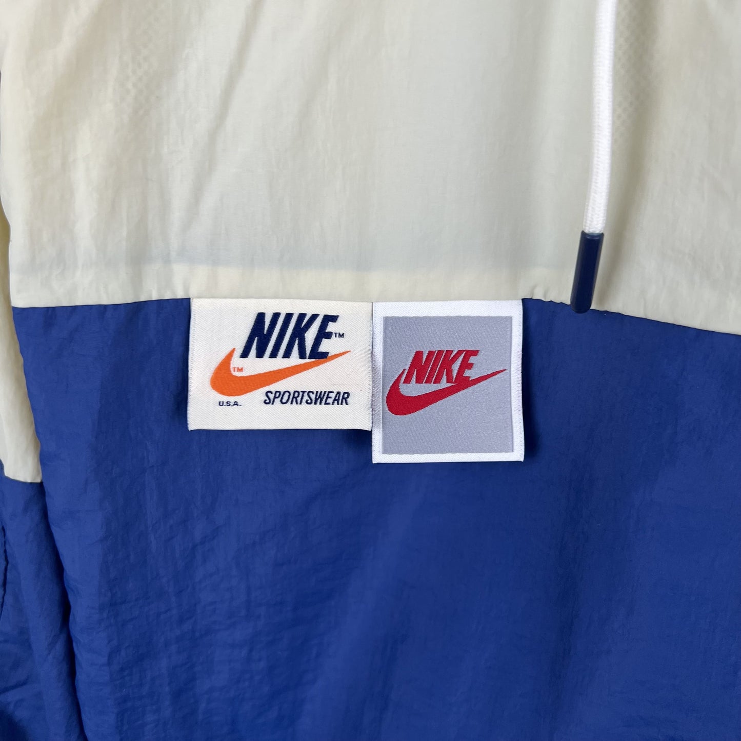 Corta Vento Nike Beige and Blue (Sob encomenda)