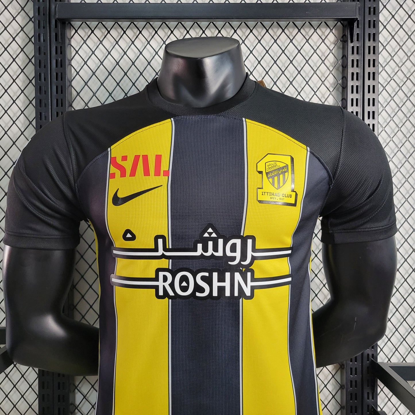 Camisa Al-Ittihad I 23/24 Jogador (Sob encomenda)