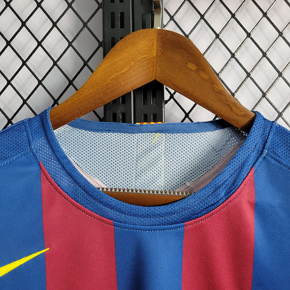 Camisa Barcelona I 05/06 Retrô (Sob encomenda)