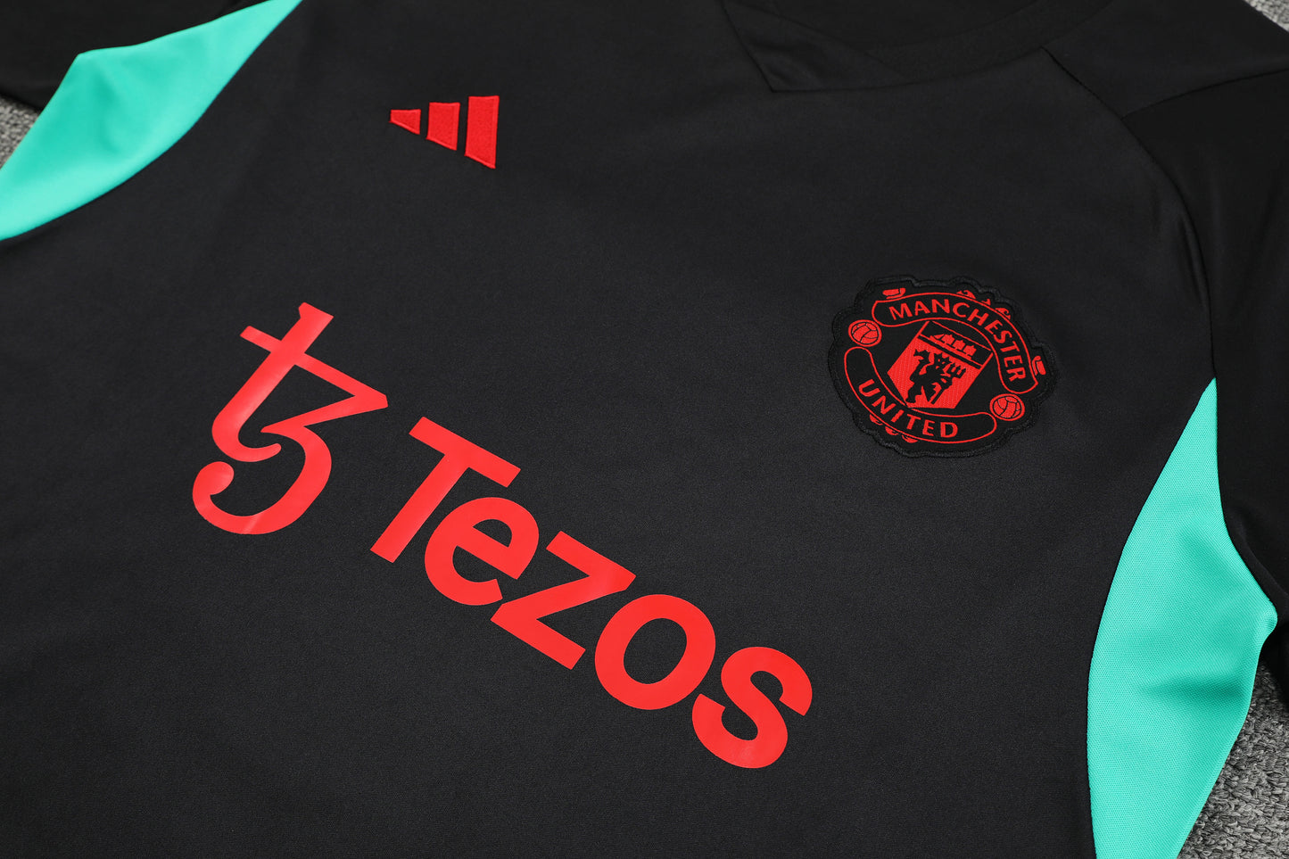 Conjunto de Treino Manchester United 23/24 (Sob encomenda)