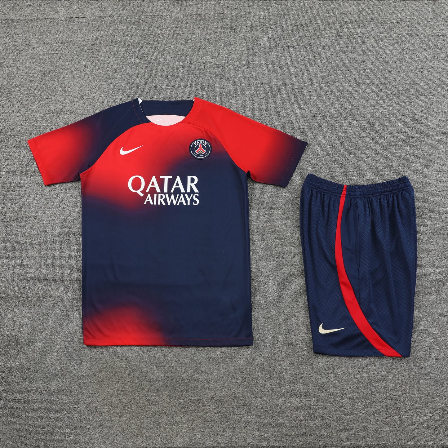 Conjunto de Treino PSG 23/24 (Sob encomenda)