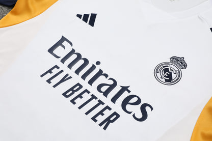 Conjunto de Treino Real Madrid 23/24 (Sob encomenda)