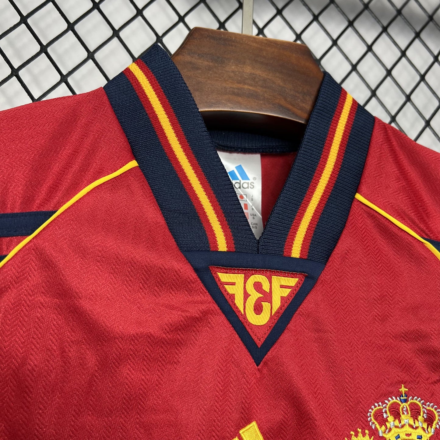 Camisa Espanha I 1998 Retrô (Sob encomenda)