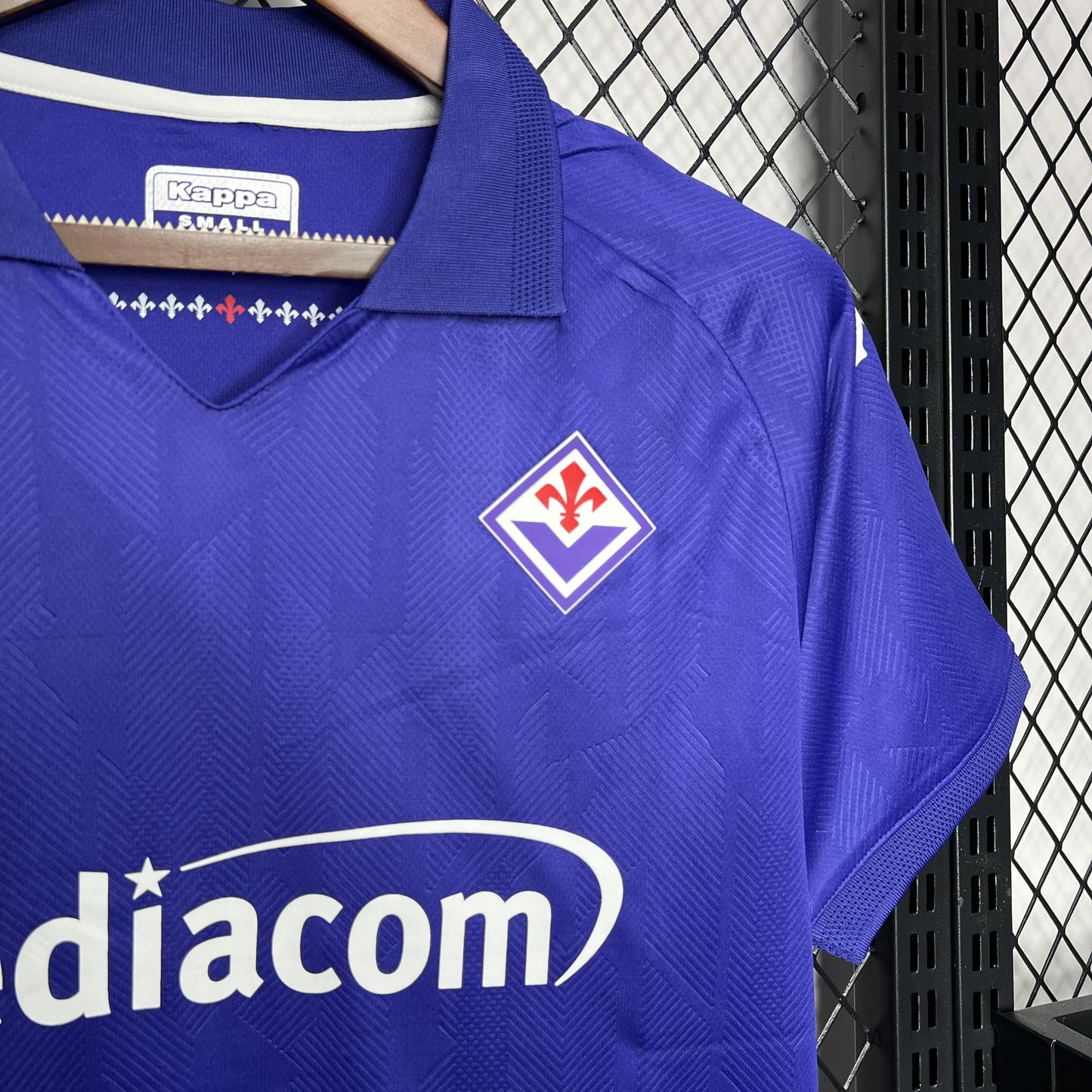 Camisa Fiorentina I 24/25 Torcedor (Sob encomenda)