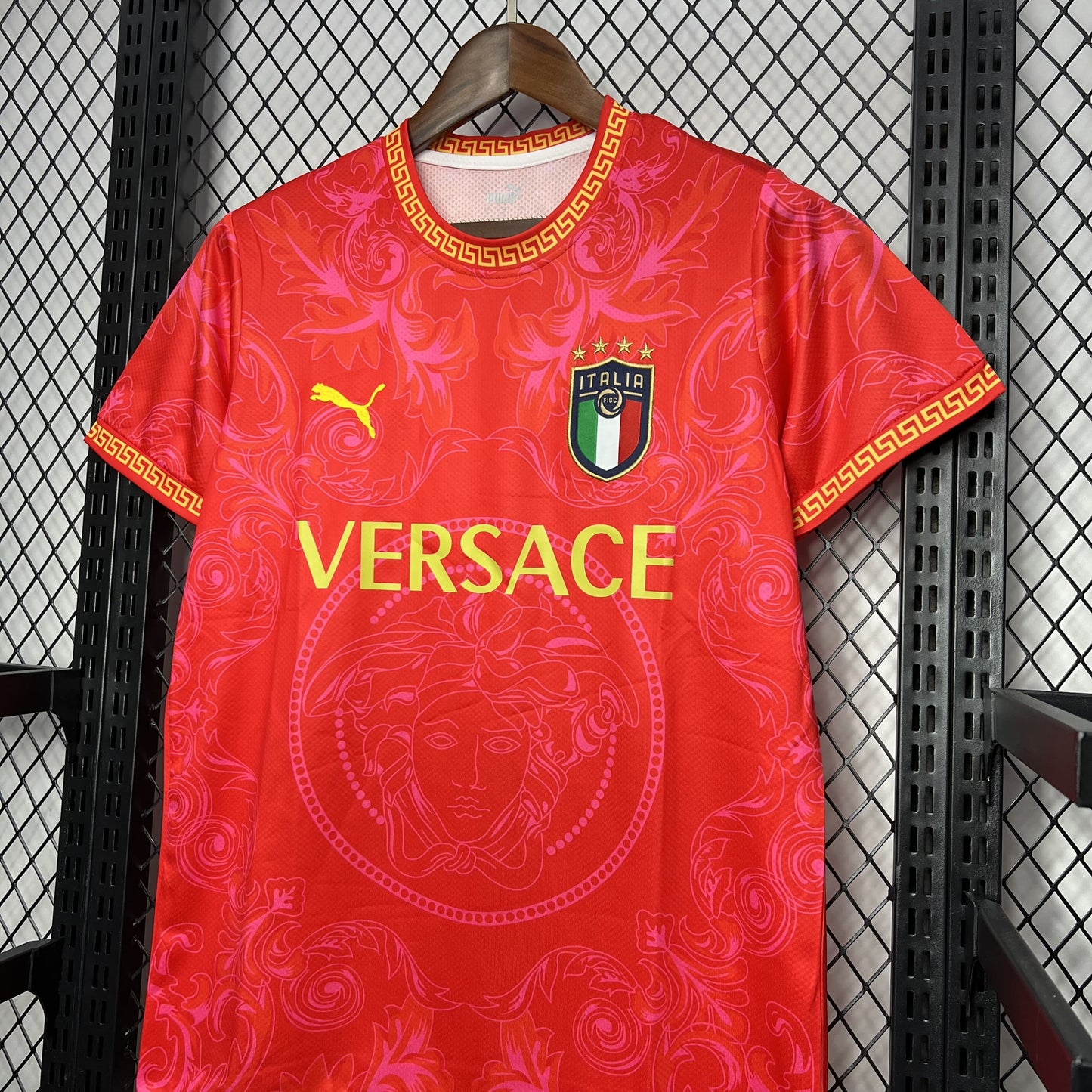 Camisa Itália Edição Especial Versace' 2023 Torcedor (Sob encomenda)