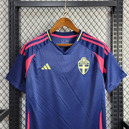 Camisa Suécia II 2024 Torcedor (Sob encomenda)