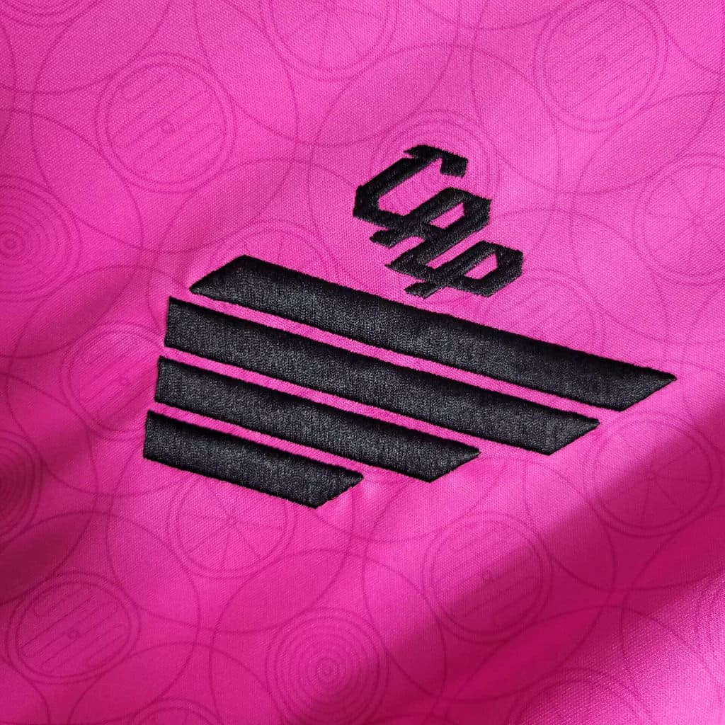 Camisa Athletico Paranaense 'Outubro Rosa' 23/24 Torcedor (Sob encomenda)