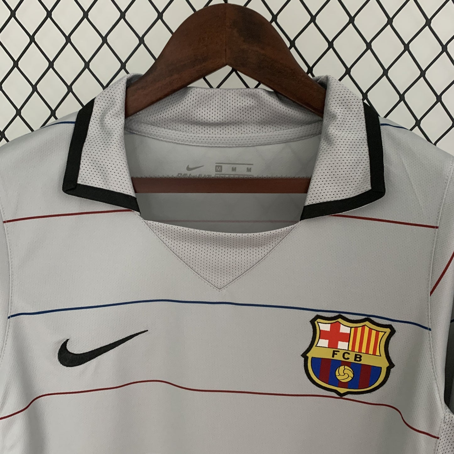 Camisa Barcelona II 03/04 Retrô (Sob encomenda)