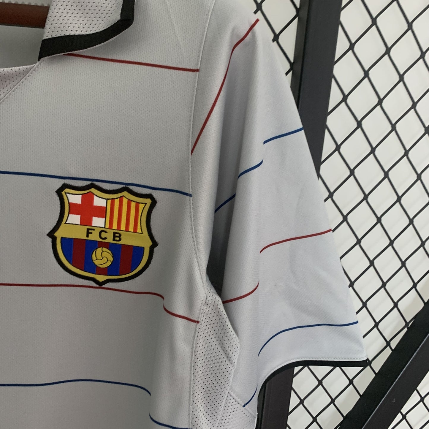 Camisa Barcelona II 03/04 Retrô (Sob encomenda)