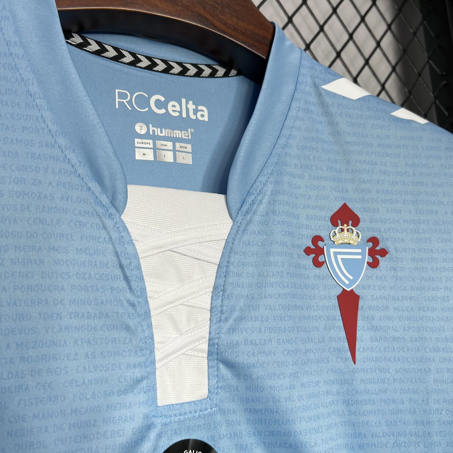 Camisa Celta de Vigo I 24/25 Torcedor (Sob encomenda)