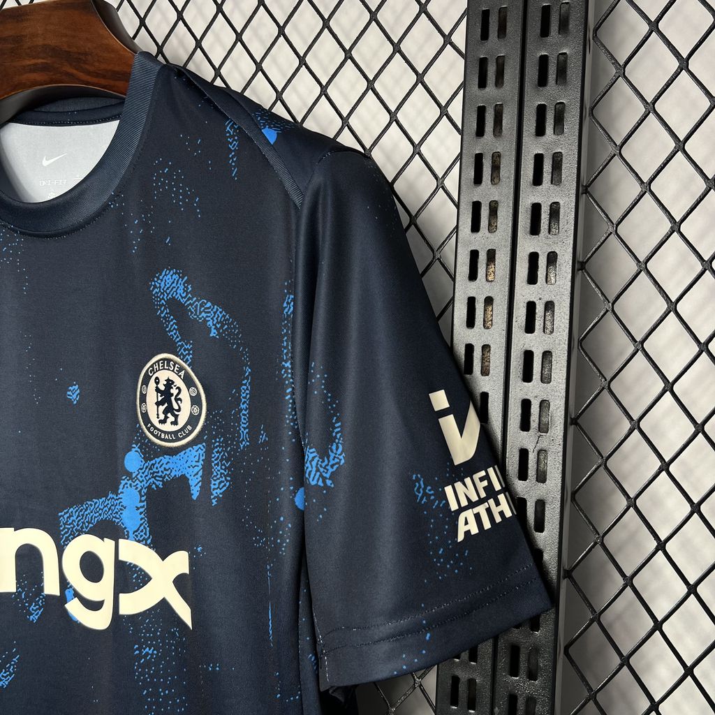 Camisa Chelsea Pré-Jogo 24/25 Torcedor (Sob encomenda)