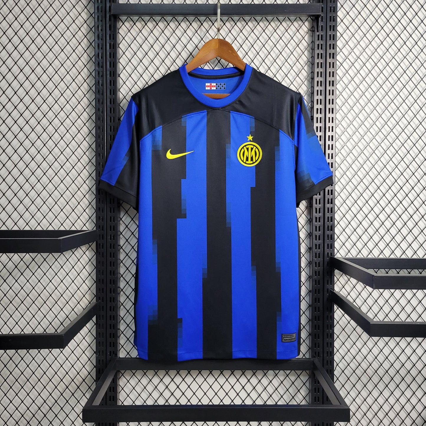 Camisa Inter de Milão I 23/24 Torcedor (Sob encomenda)