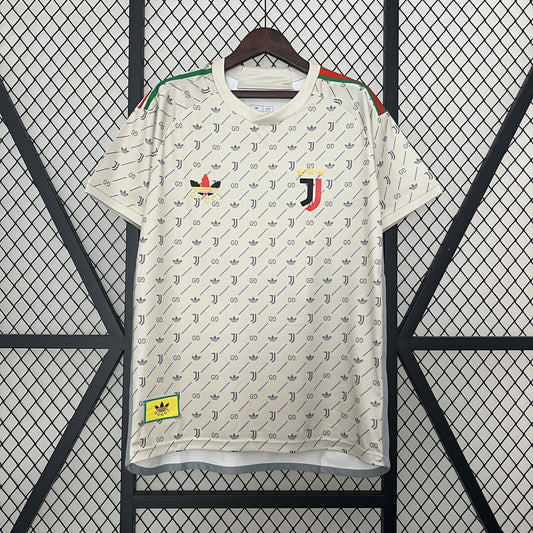 Camisa Juventus Edição Especial 24/25 Torcedor (Sob encomenda)