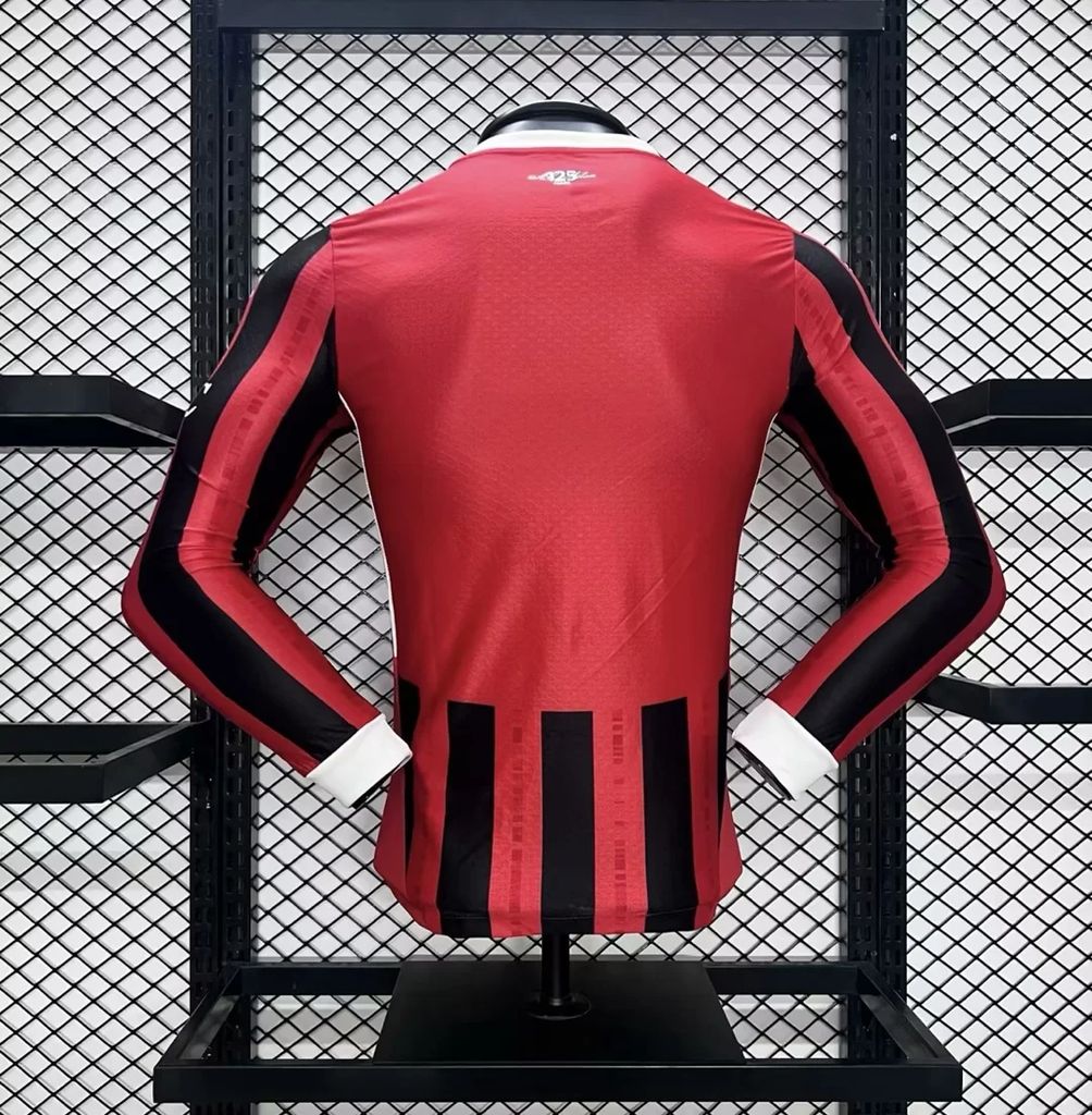 Camisa Milan I 24/25 Jogador Manga Longa (Sob encomenda)