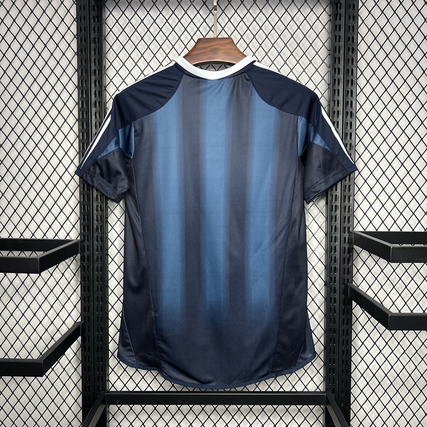 Camisa Newcastle II 04/05 Retrô (Sob encomenda)