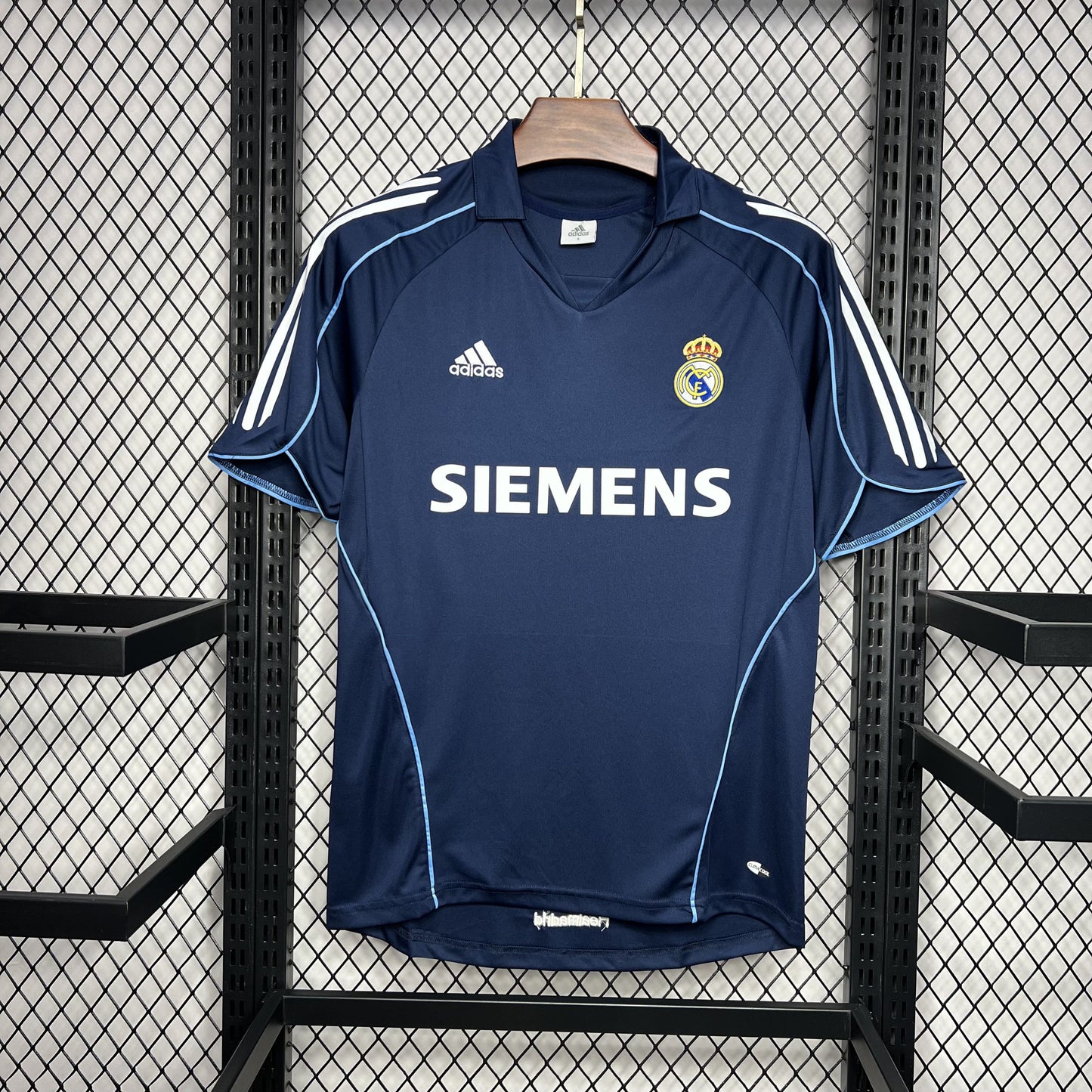 Camisa Real Madrid II 05/06 Retrô (Sob encomenda)